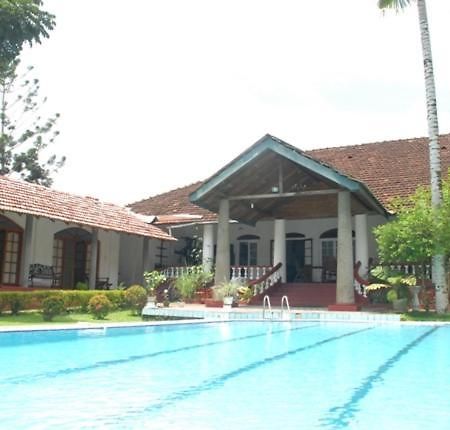 Villa Panthiya Estate Bungalow Matugama Exterior foto